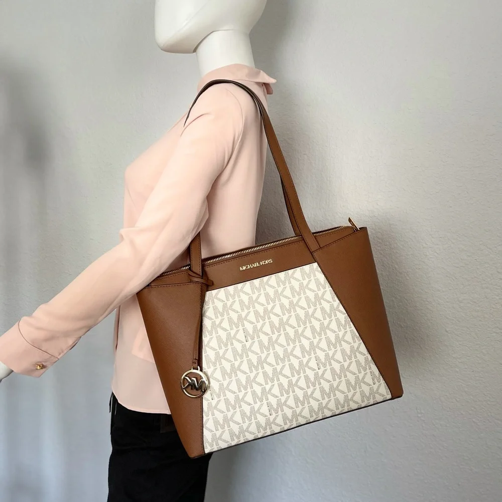 SALE💥💥MICHAEL KORS‎ MADDIE TOTE MEDIUM VANILLA CANVAS/LEATHER SHOULDER BAG